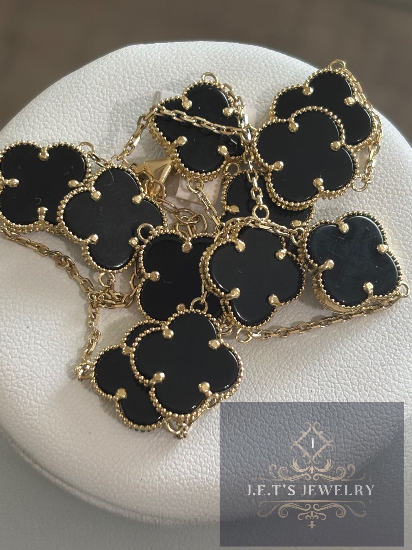 Black Floral Design Necklace