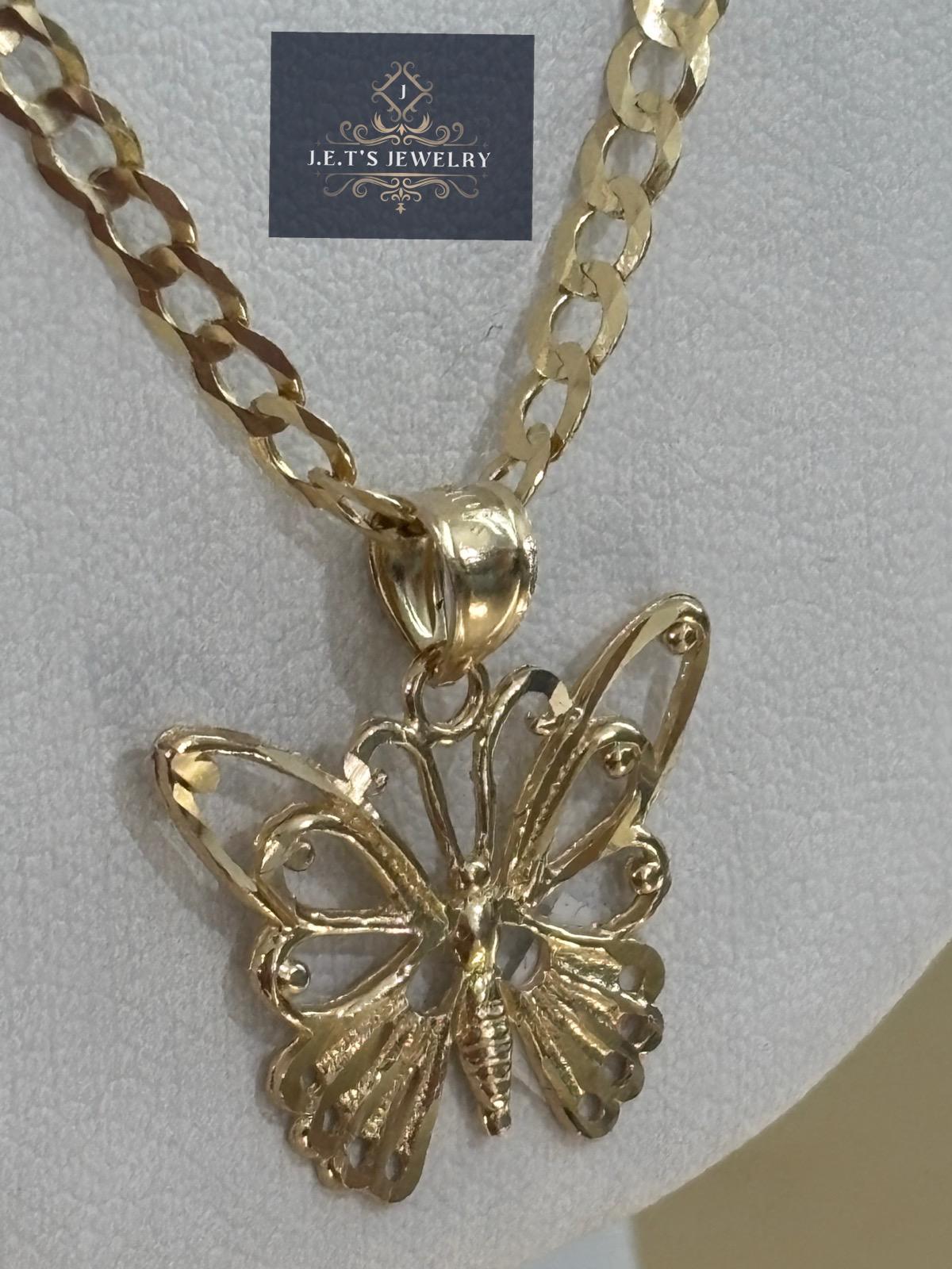 J.E.T'S JEWELRY Gold butterfly Necklace