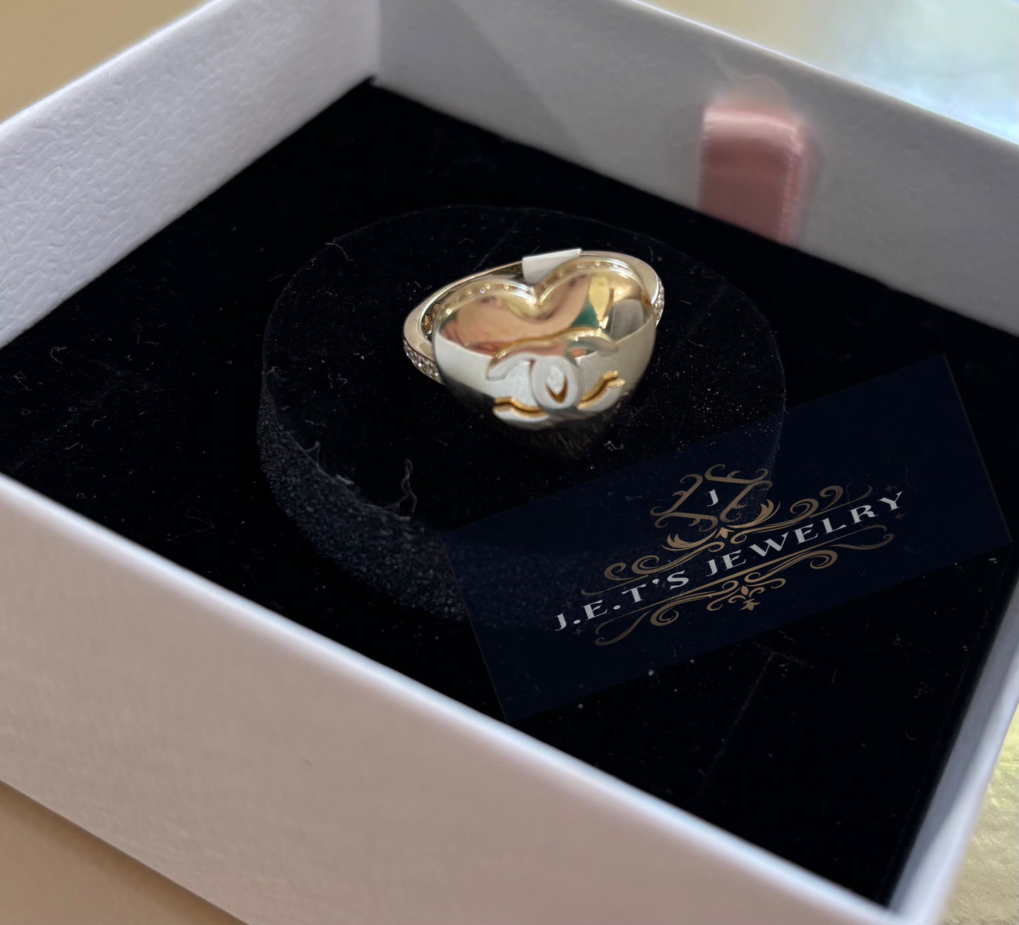 J.E.T's Jewelry Ring Gold Heart