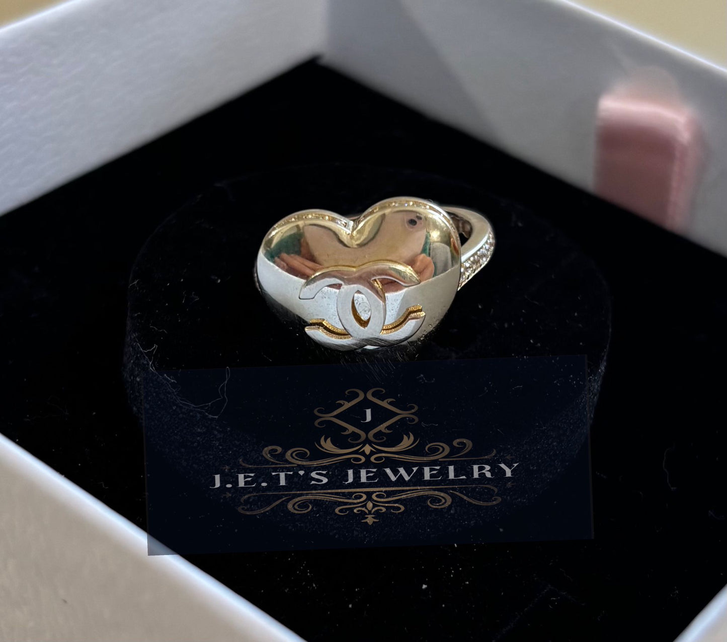 J.E.T's Jewelry Ring Gold Heart