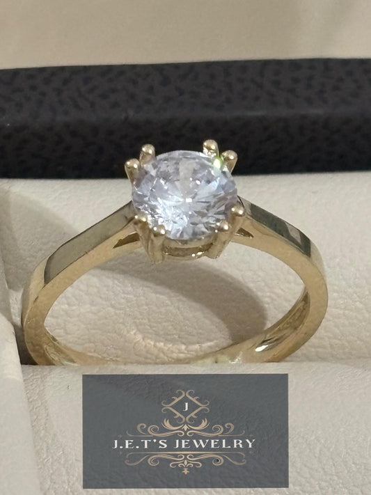 J.E.T's Jewelry Gold Stone Ring with Elegant Design for Women